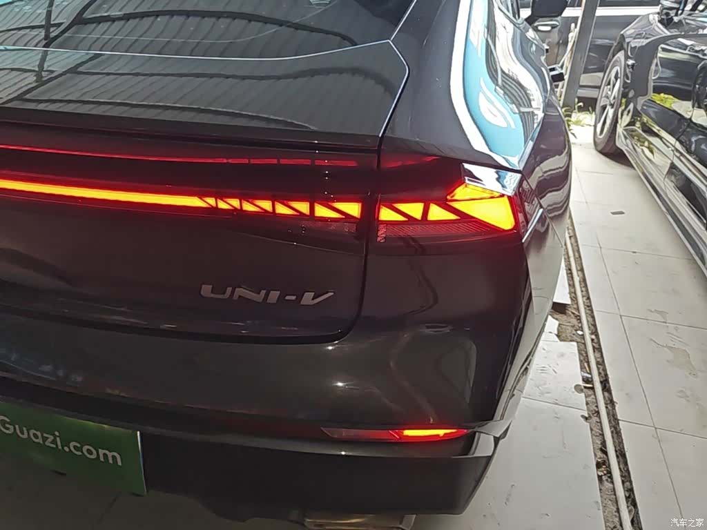 Changan UNI-V, 2024 8