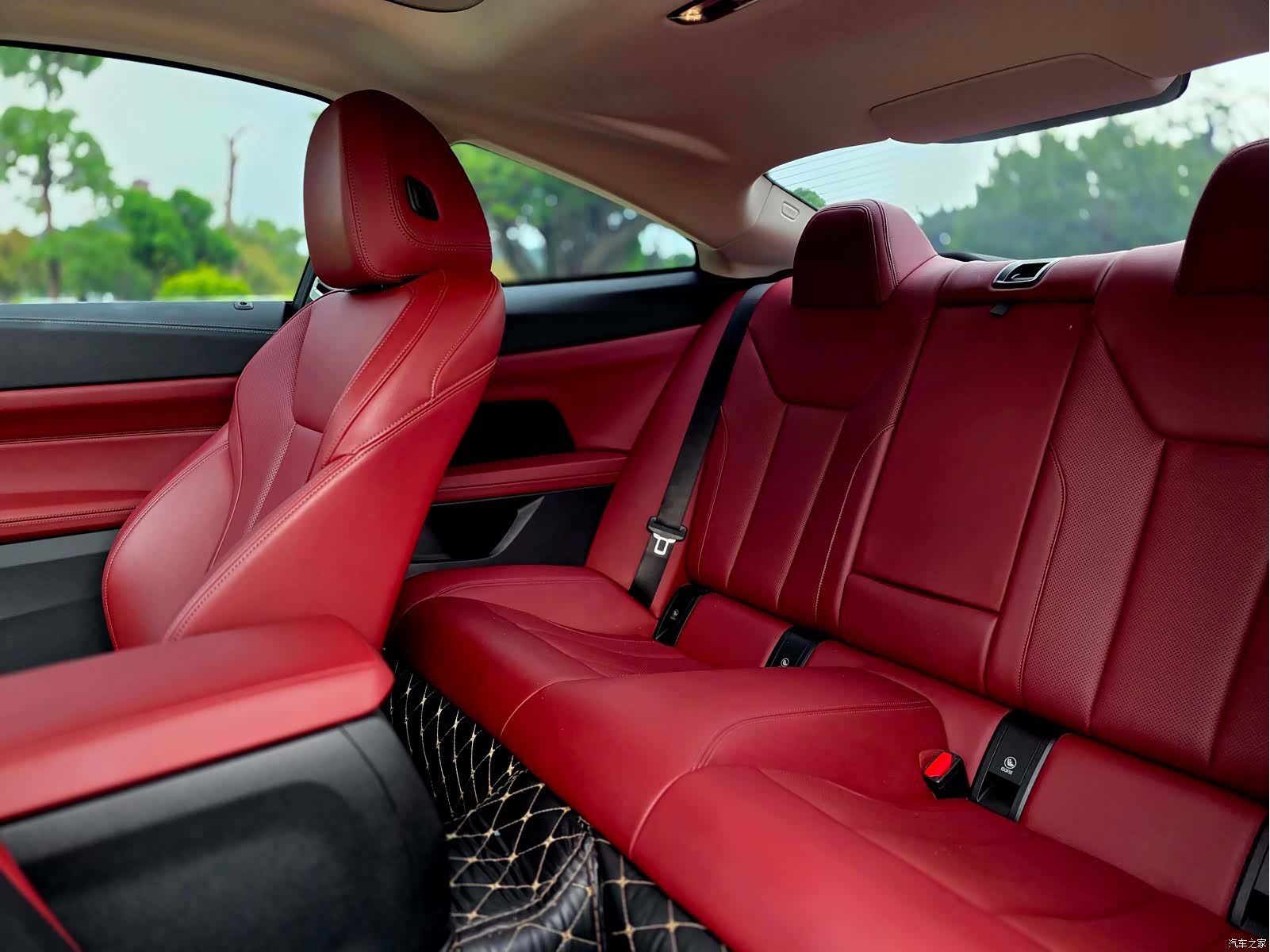 BMW 4 Series, 2022 все фото