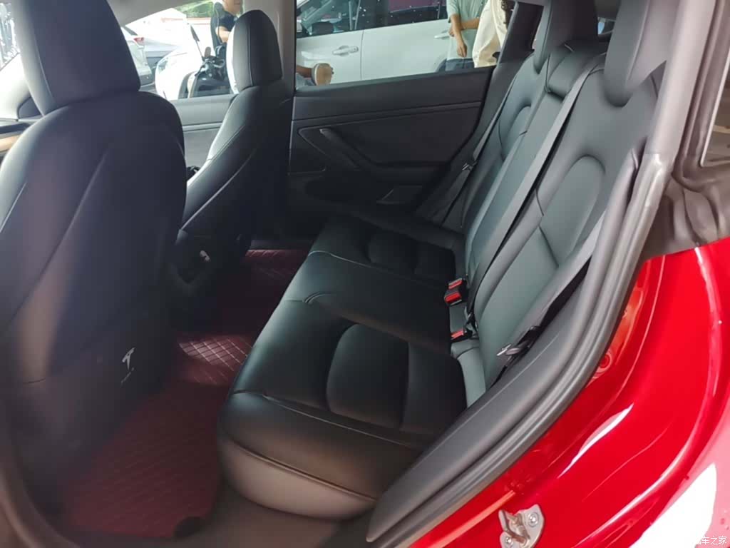 Tesla Model 3, 2021 17