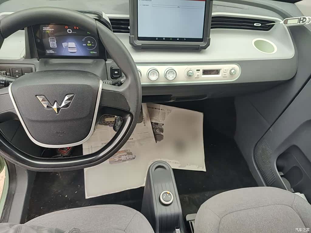 Wuling MINIEV, 2021 10