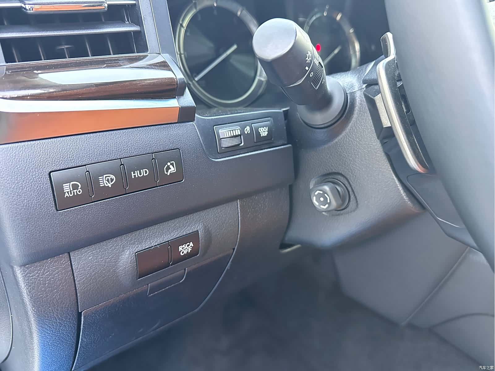 Lexus LX, 2017 13