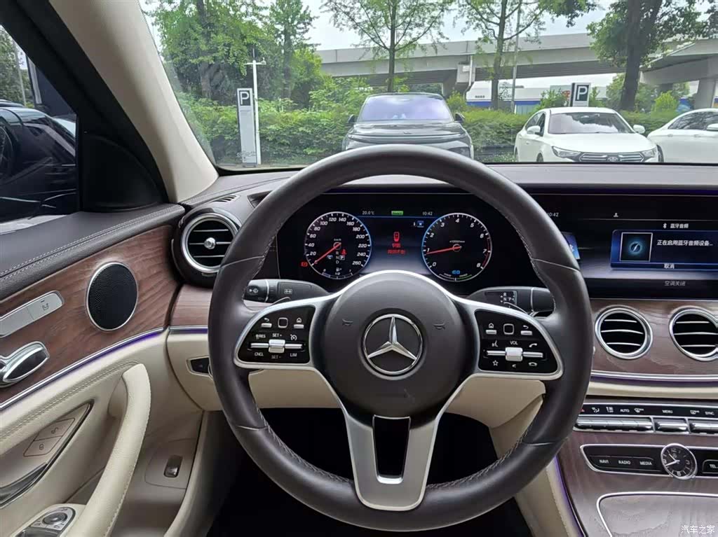 Mercedes-Benz E-Class, 2020 12