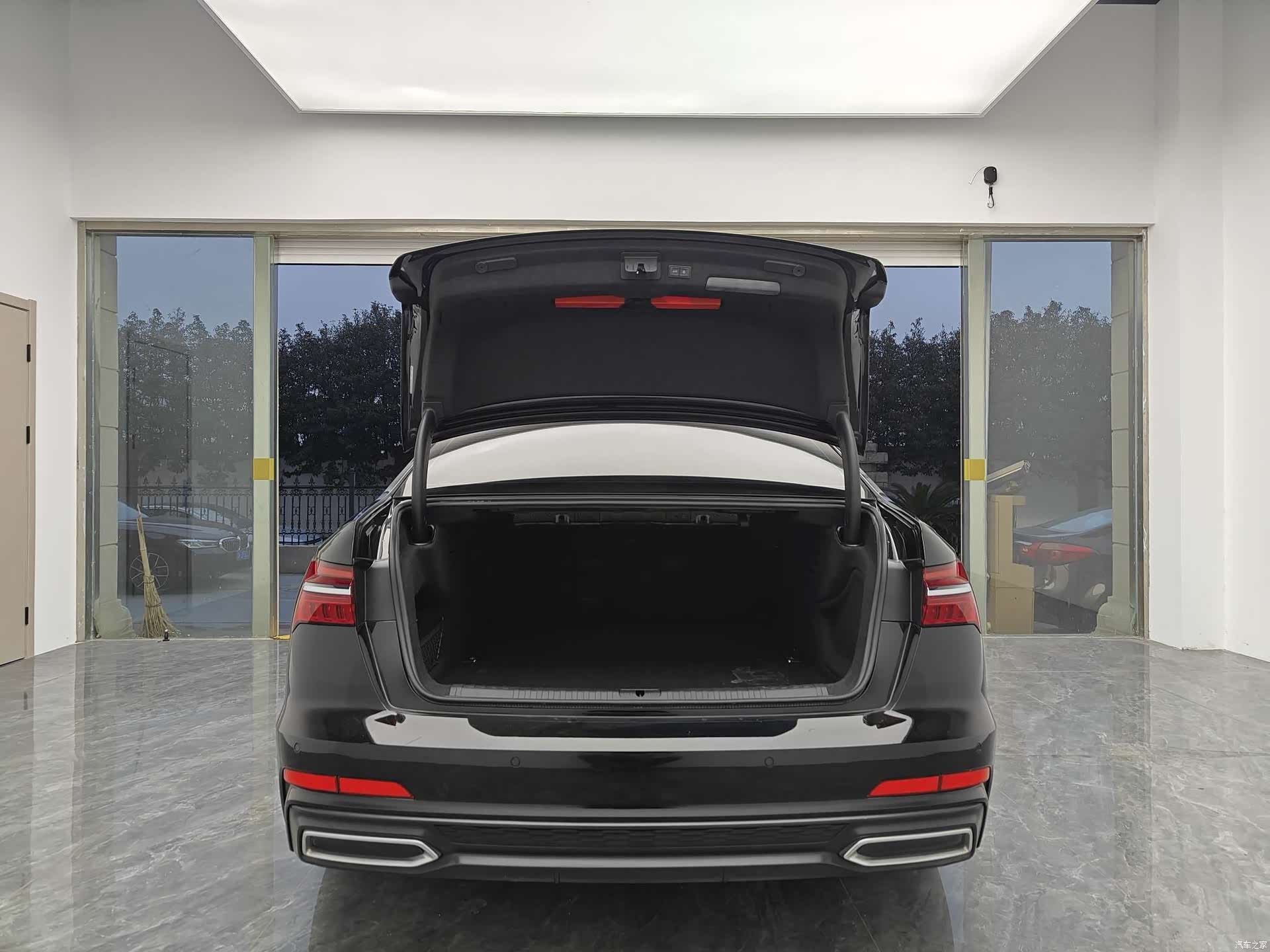 Audi A6L, 2021 7