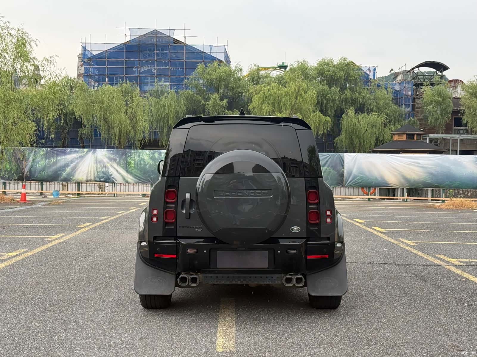 Land Rover Defender, 2022 7