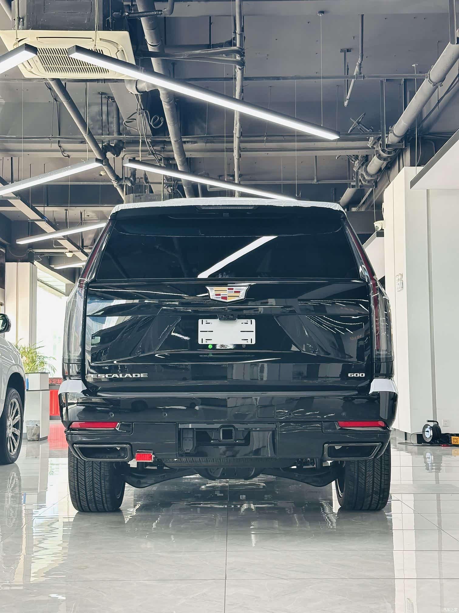 Cadillac Escalade, 2026 9