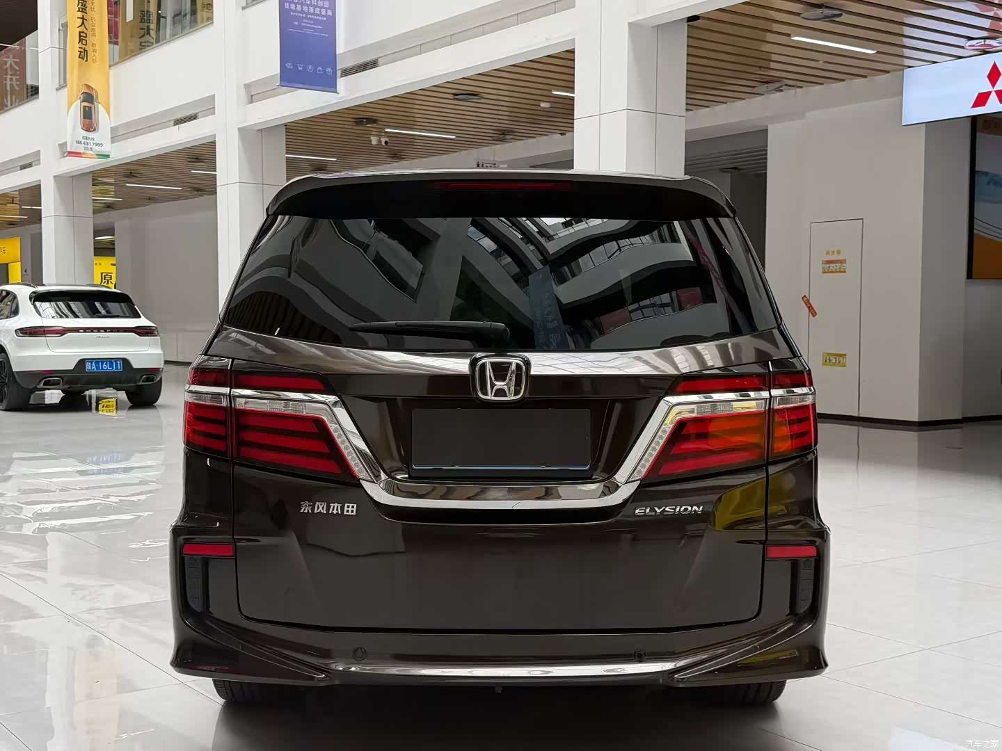 Honda Elysion, 2019 3