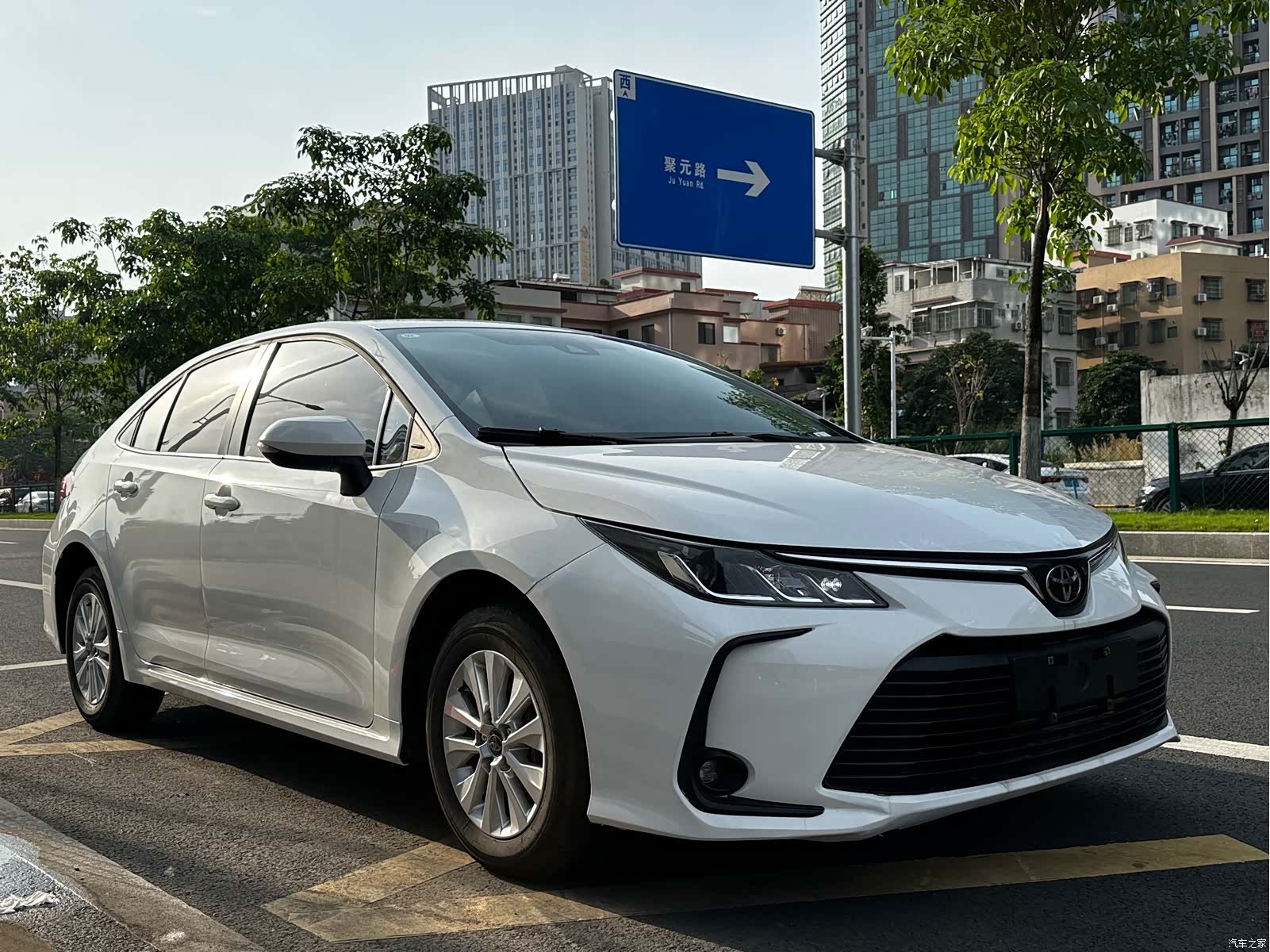 Toyota Corolla, 2024 1