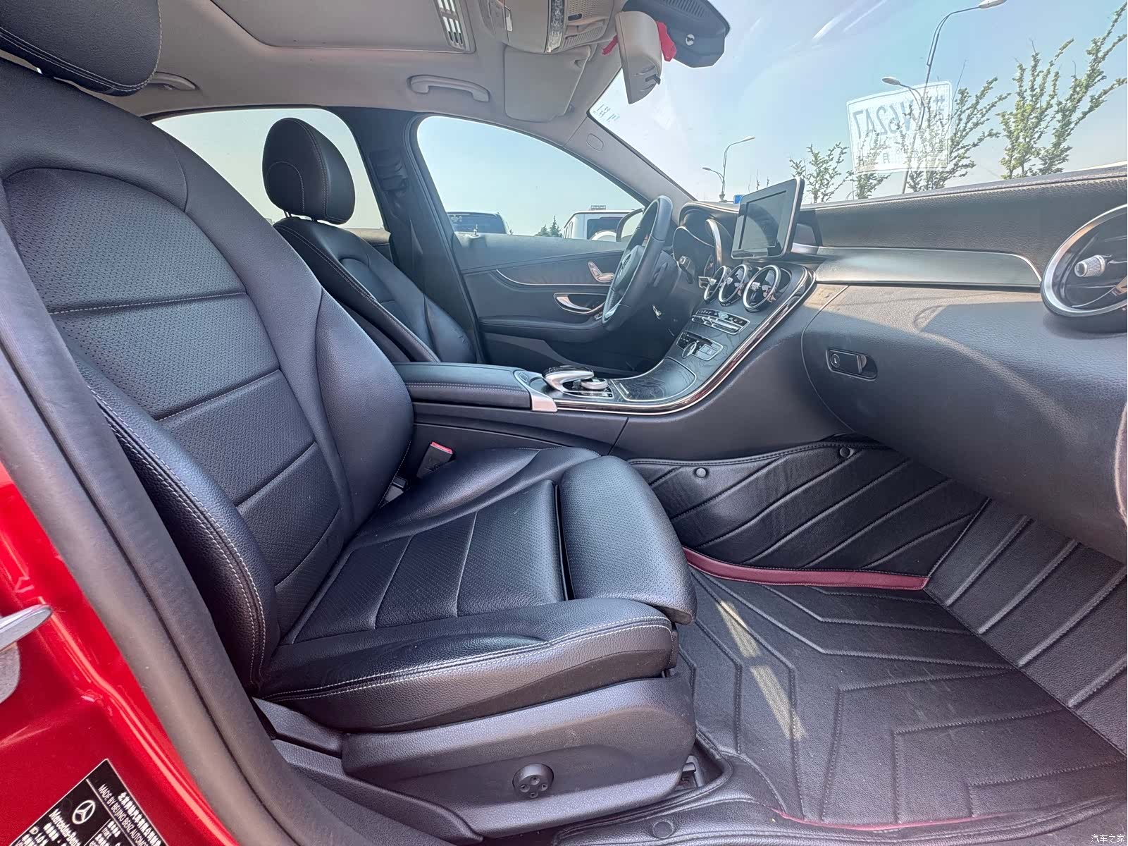 Mercedes-Benz C-Class, 2018 9