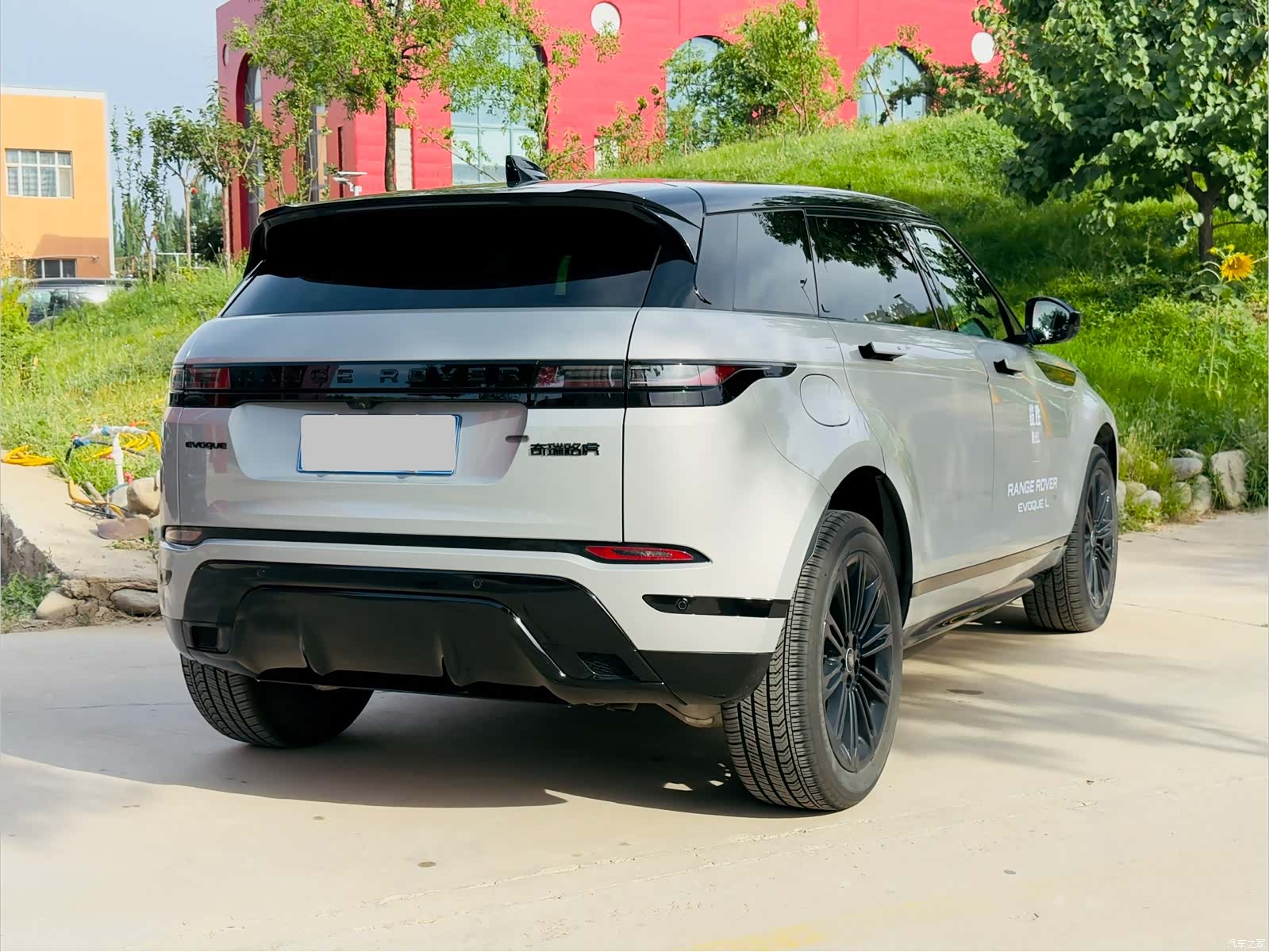 Land Rover Range Rover, 2024 все фото