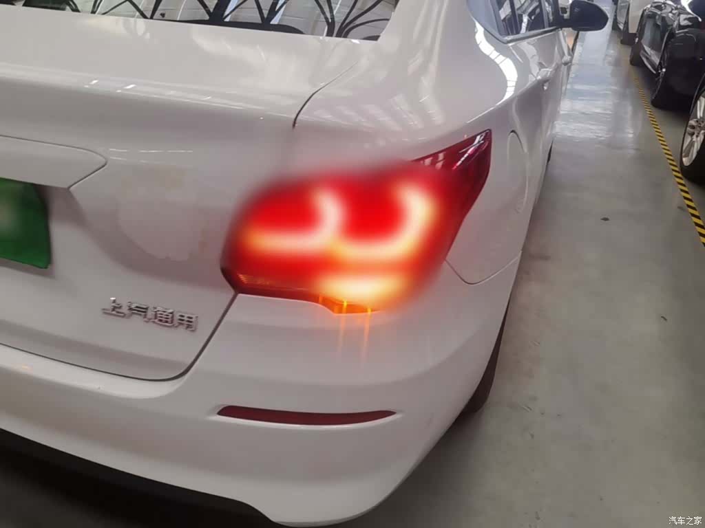 Chevrolet 320, 2018 8