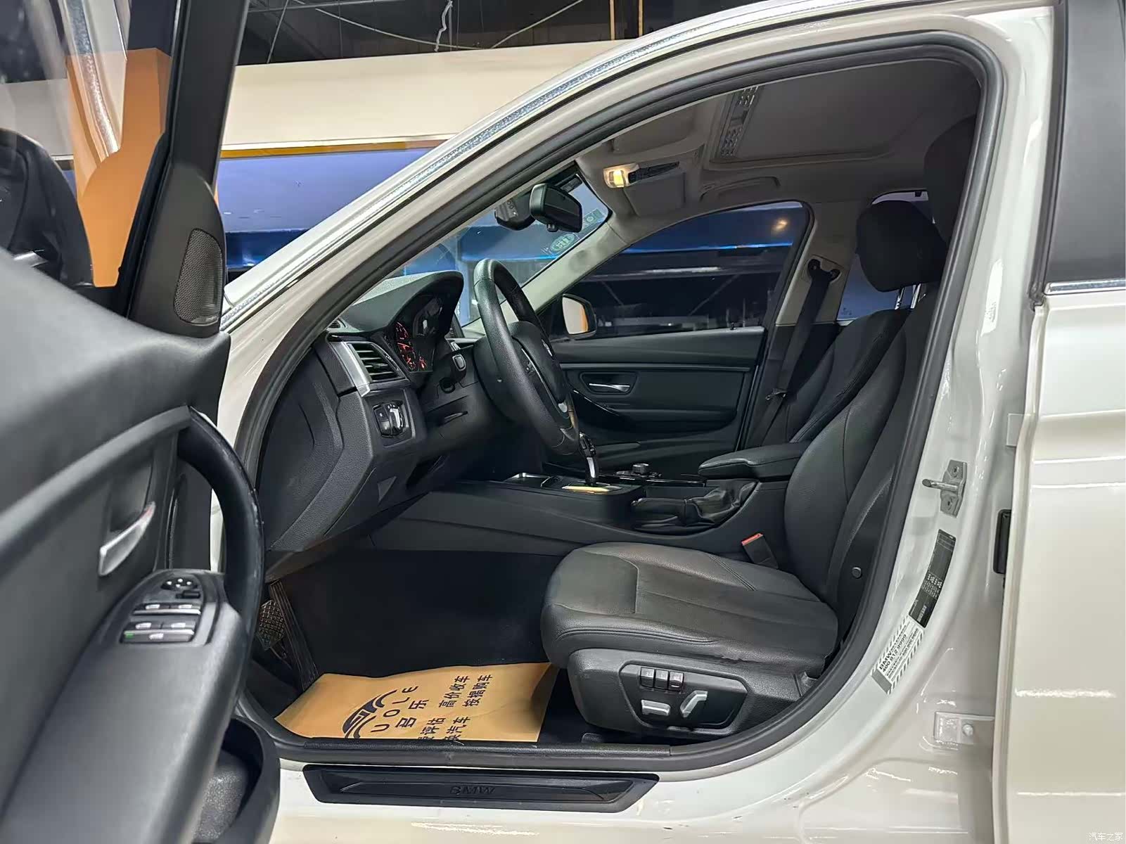 BMW 3 Series, 2016 все фото
