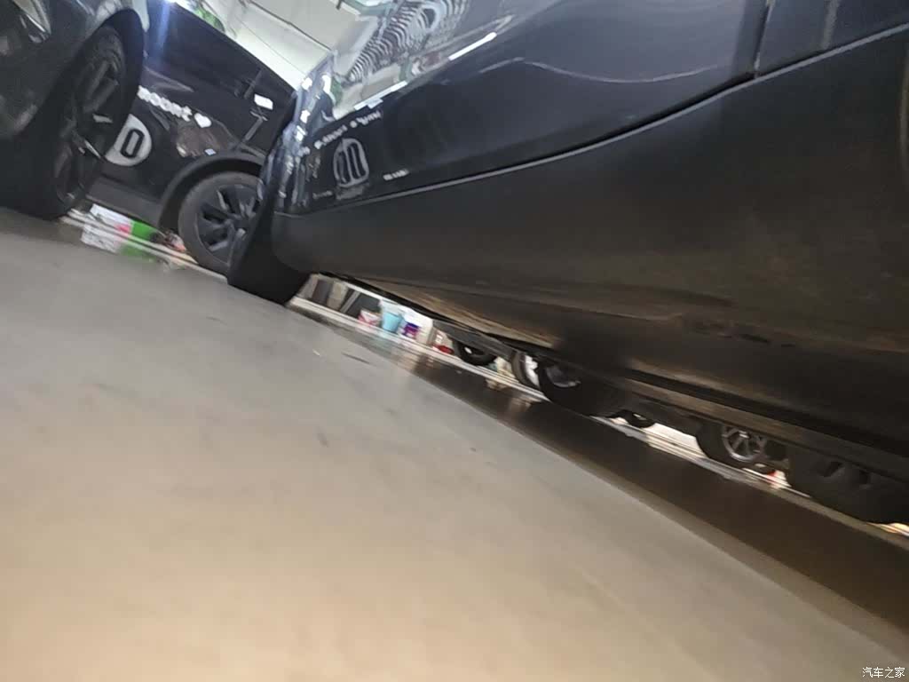 Tesla Model Y, 2022 21