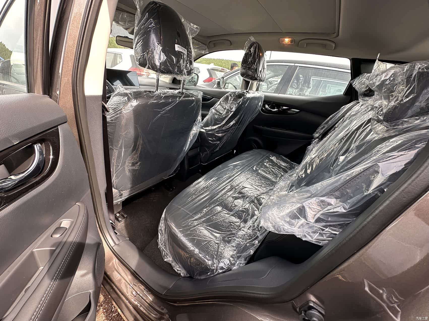 Nissan Qashqai, 2026 6