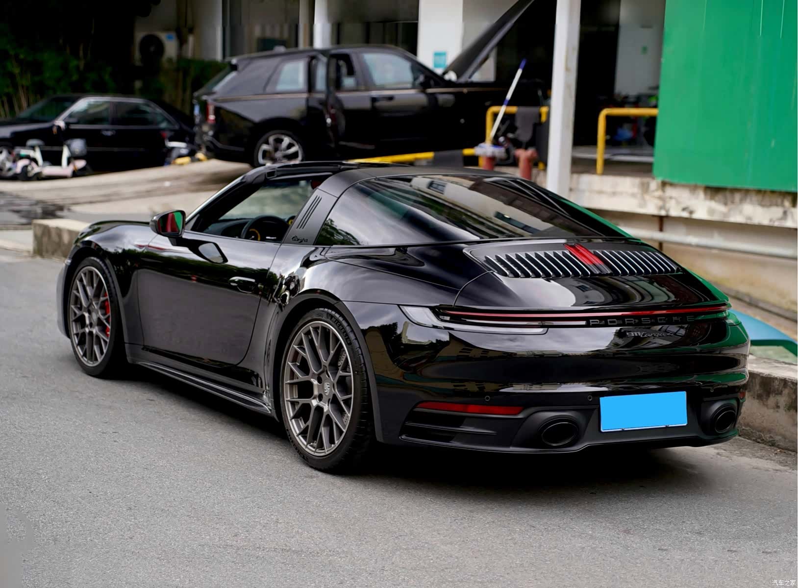 Porsche 911, 2023 все фото