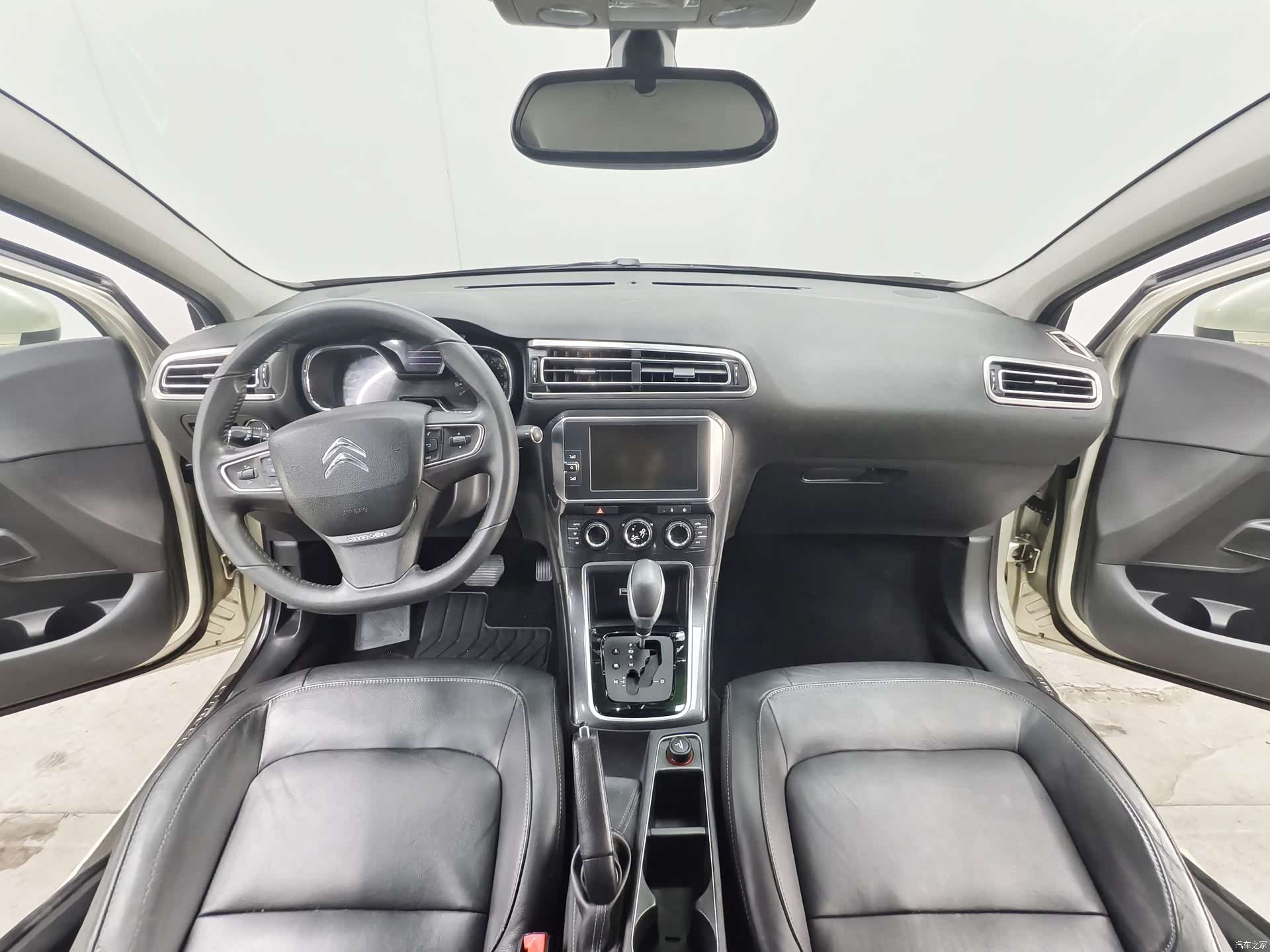 Citroen C4, 2016 9