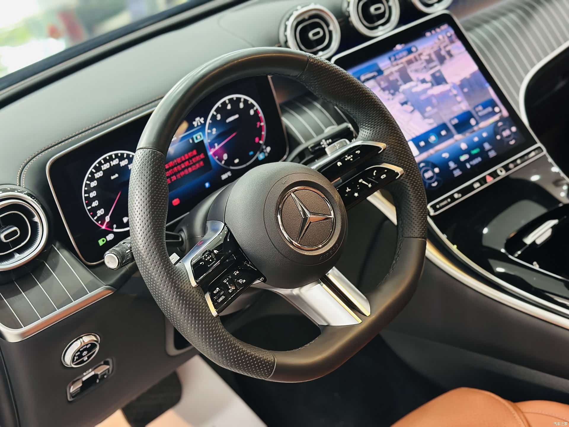 Mercedes-Benz GLC, 2023 14