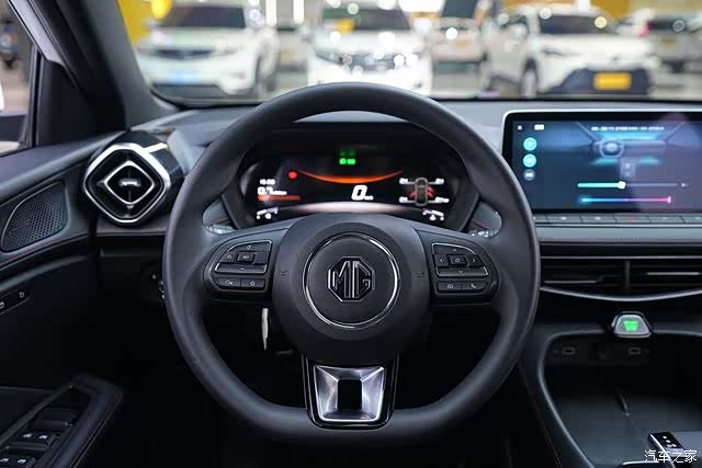 MG MG5, 2024 все фото