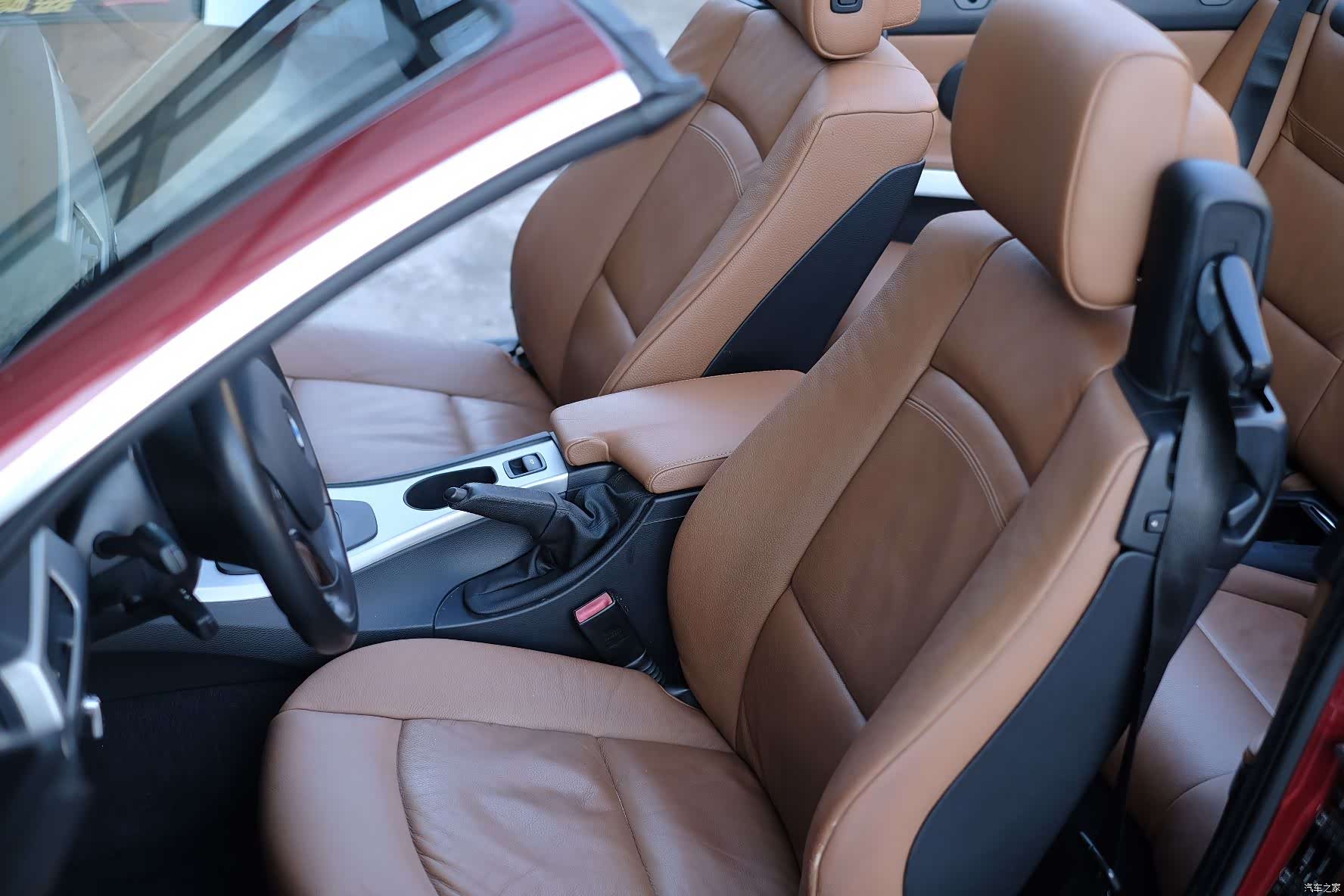 BMW 3 Series, 2011 26