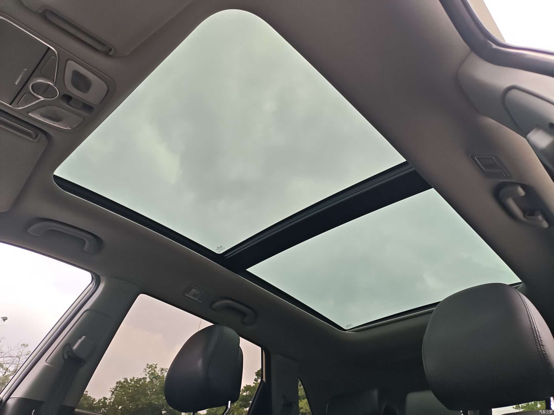Kia 7, 2013 15