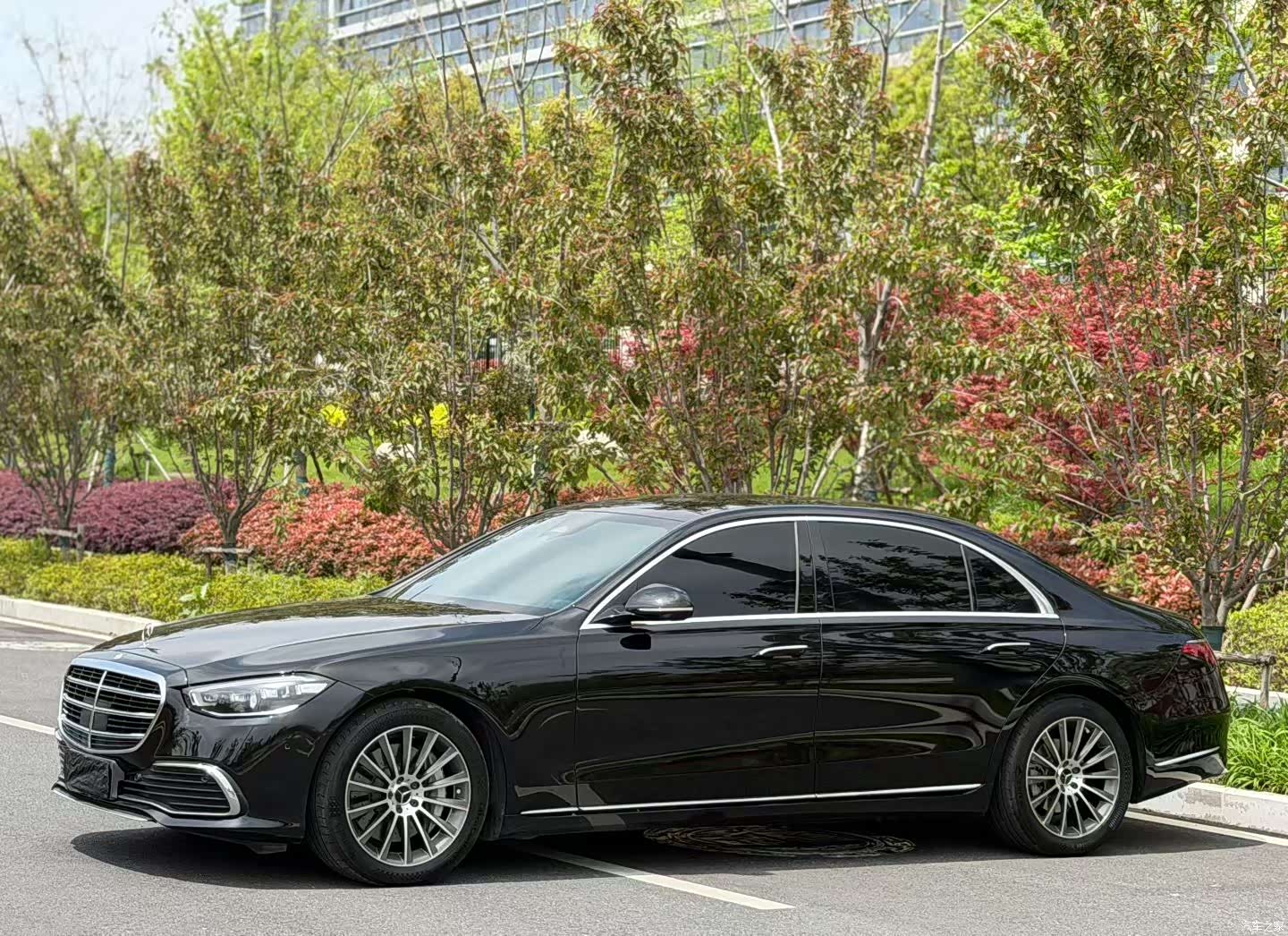 Mercedes-Benz S-Class, 2022 1