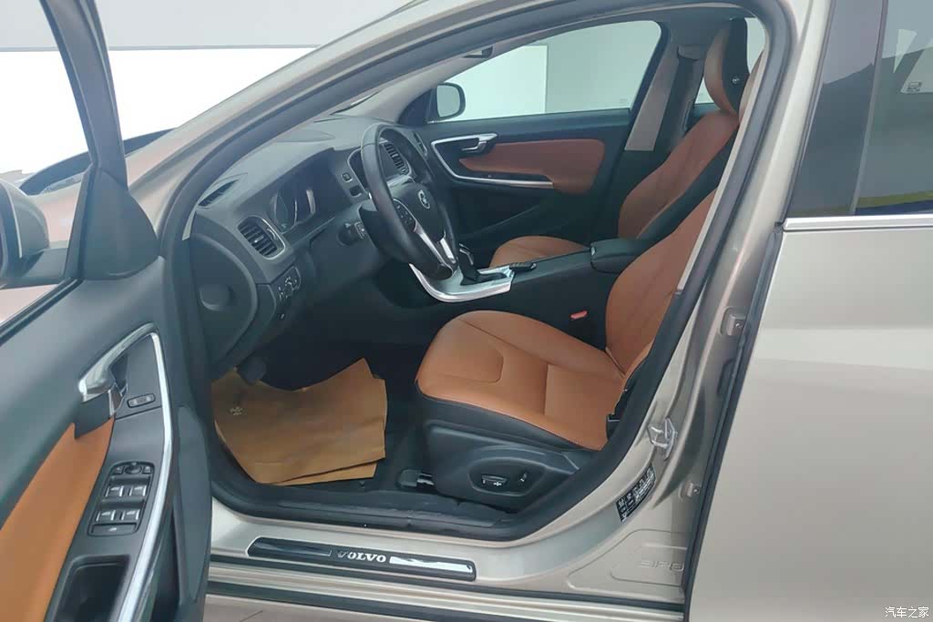 Volvo S60, 2016 9