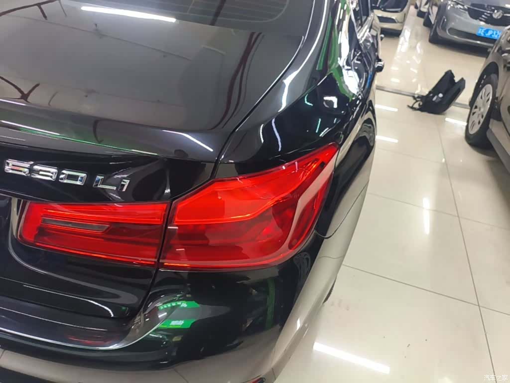 BMW 5 Series, 2019 8