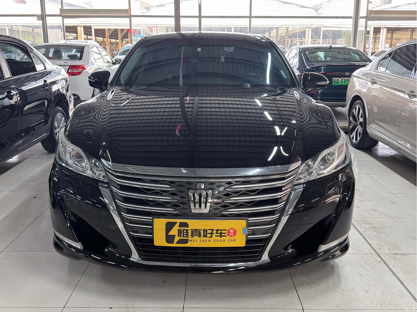 Toyota Crown, 2017 2