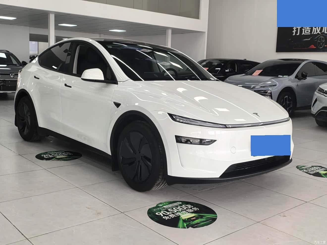Tesla Model Y, 2025 3