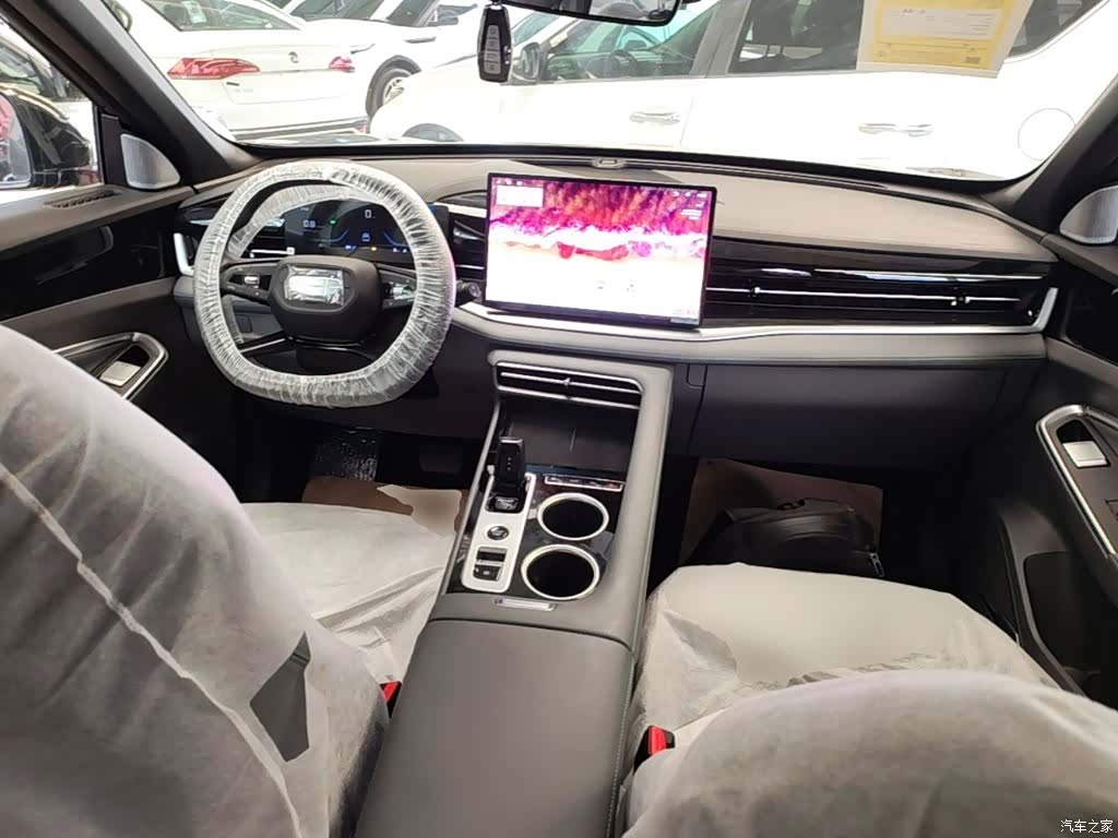 Geely Boyue, 2026 10