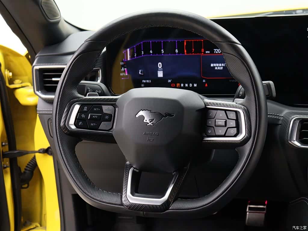 Ford Mustang, 2024 12