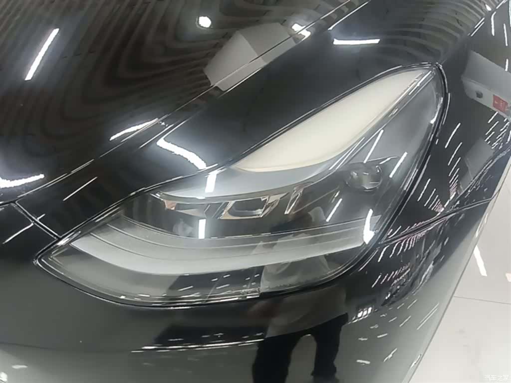 Tesla Model Y, 2024 24