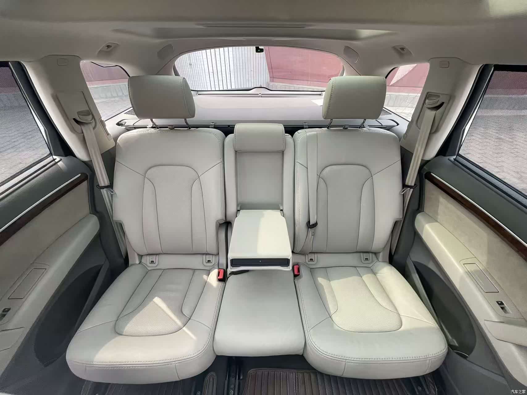 Audi Q7, 2012 16