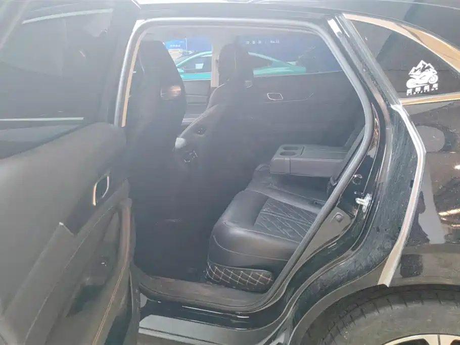 Changan UNI-K Smart iDD