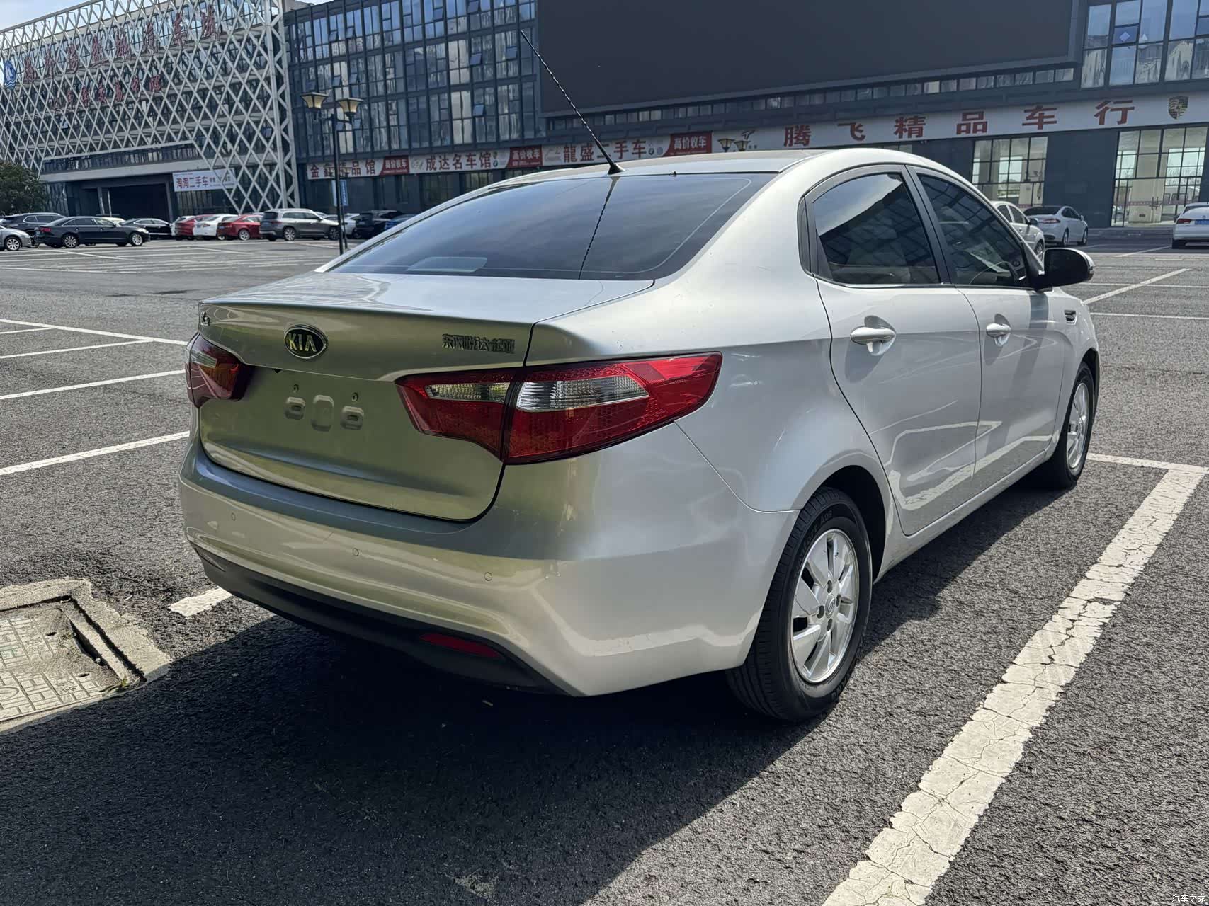 Kia K2, 2011 все фото