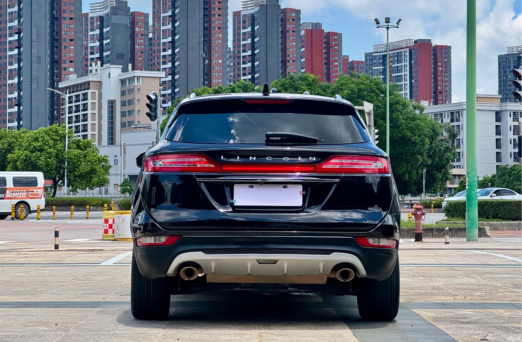 Lincoln MKC, 2019 10