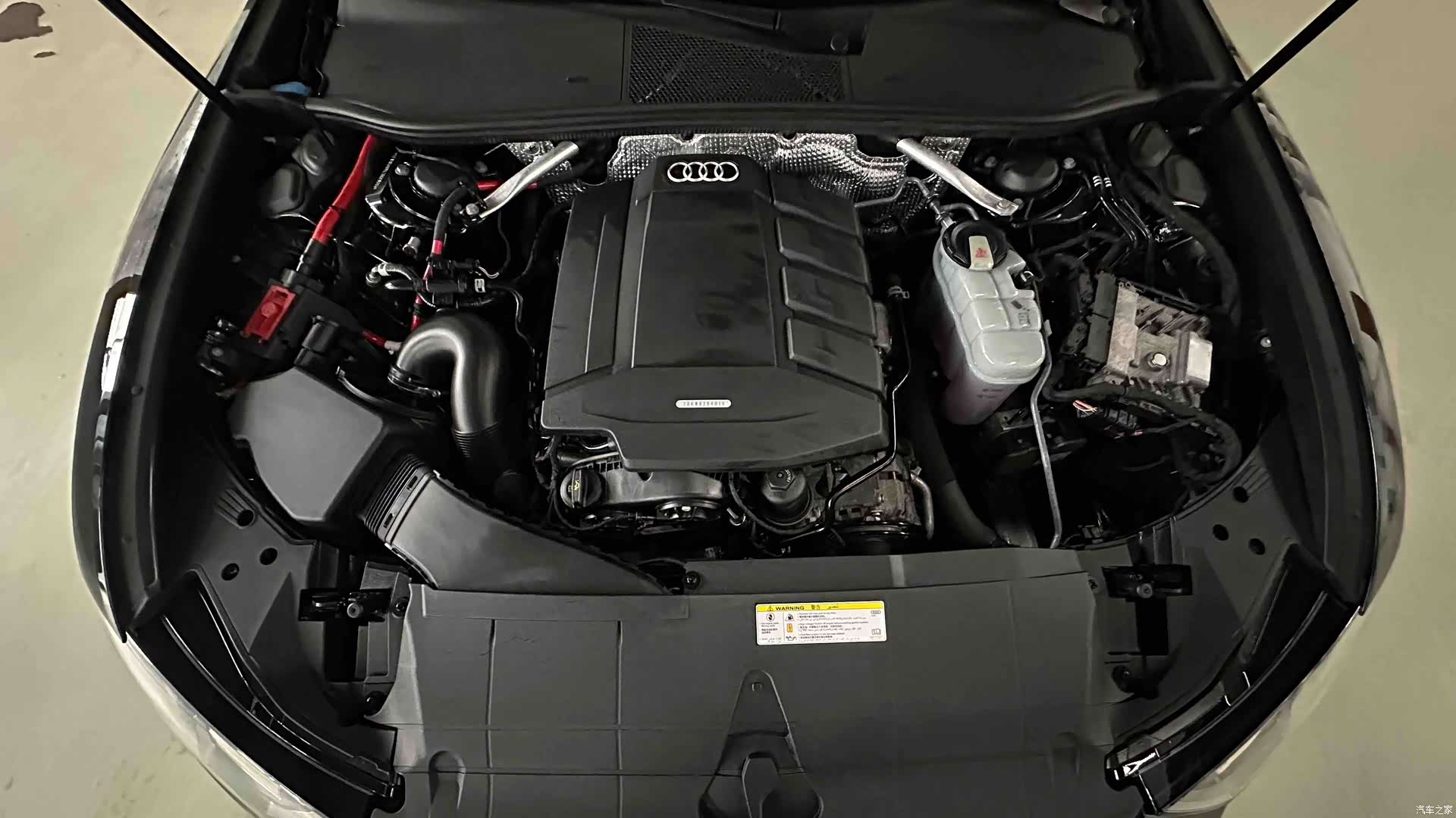 Audi A6L, 2020 9
