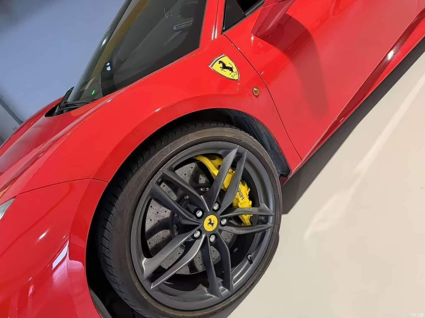 Ferrari 488, 2016 все фото