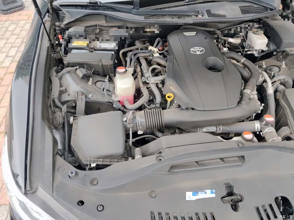 Toyota Crown, 2016 22