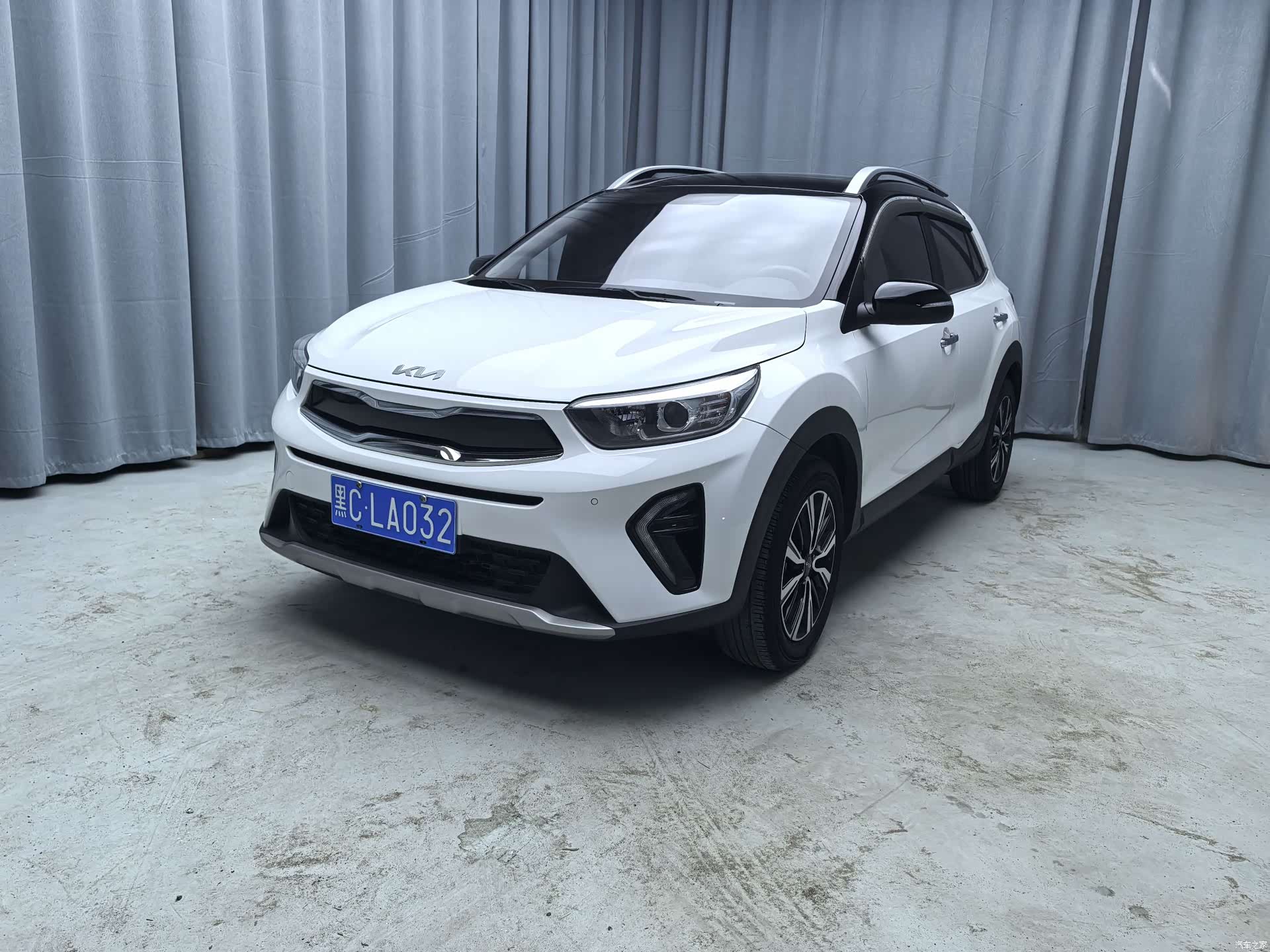 Kia KX1, 2022 1