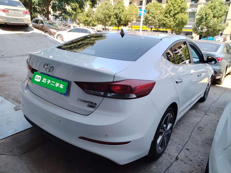 Hyundai Lead Hyundai Lead