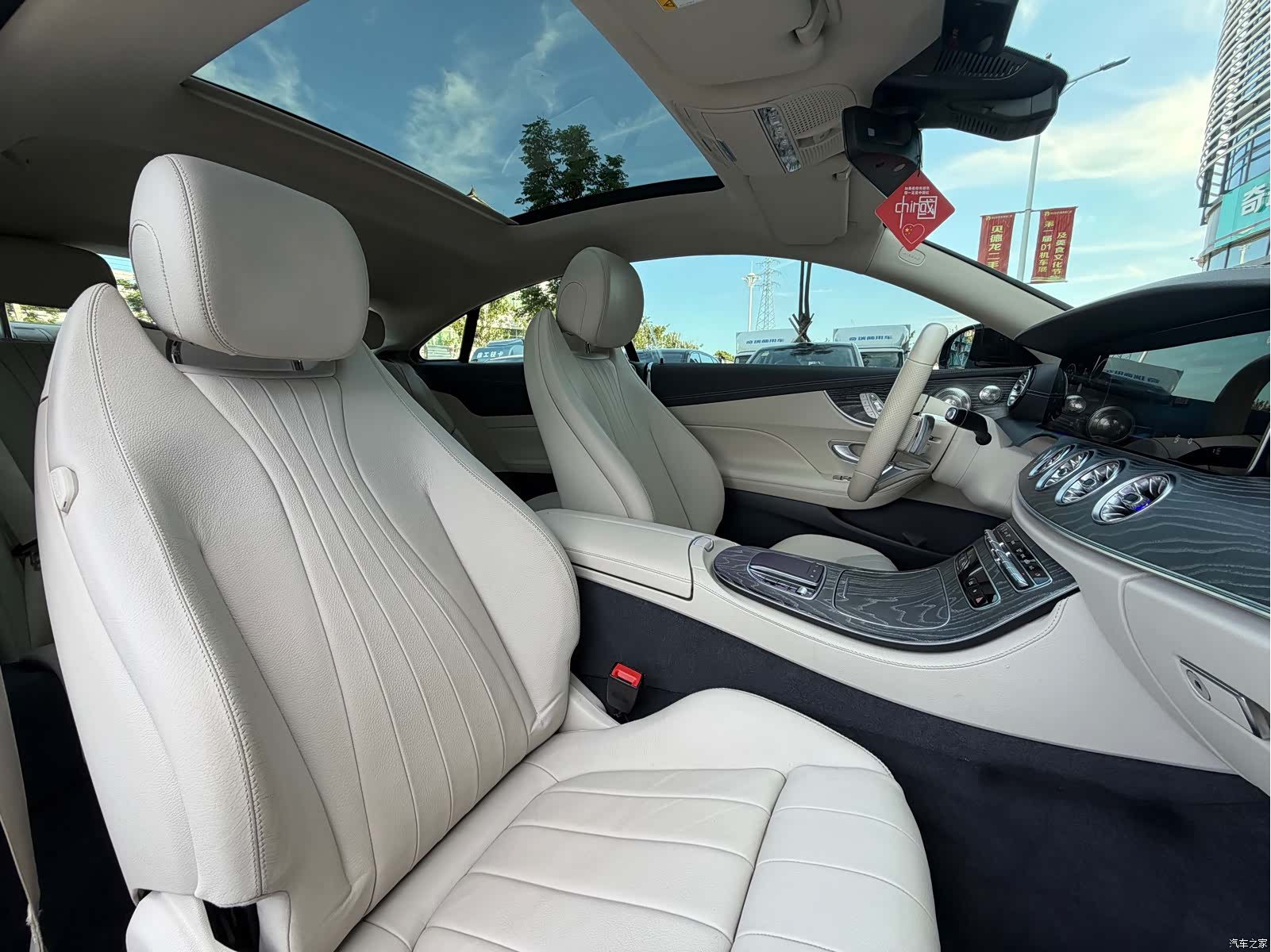 Mercedes-Benz E-Class, 2021 14