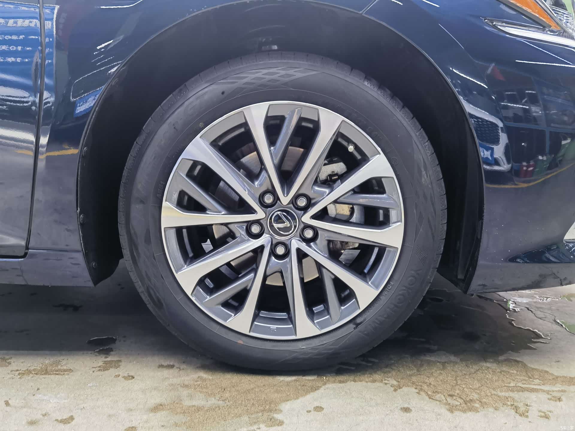 Lexus ES, 2024 17