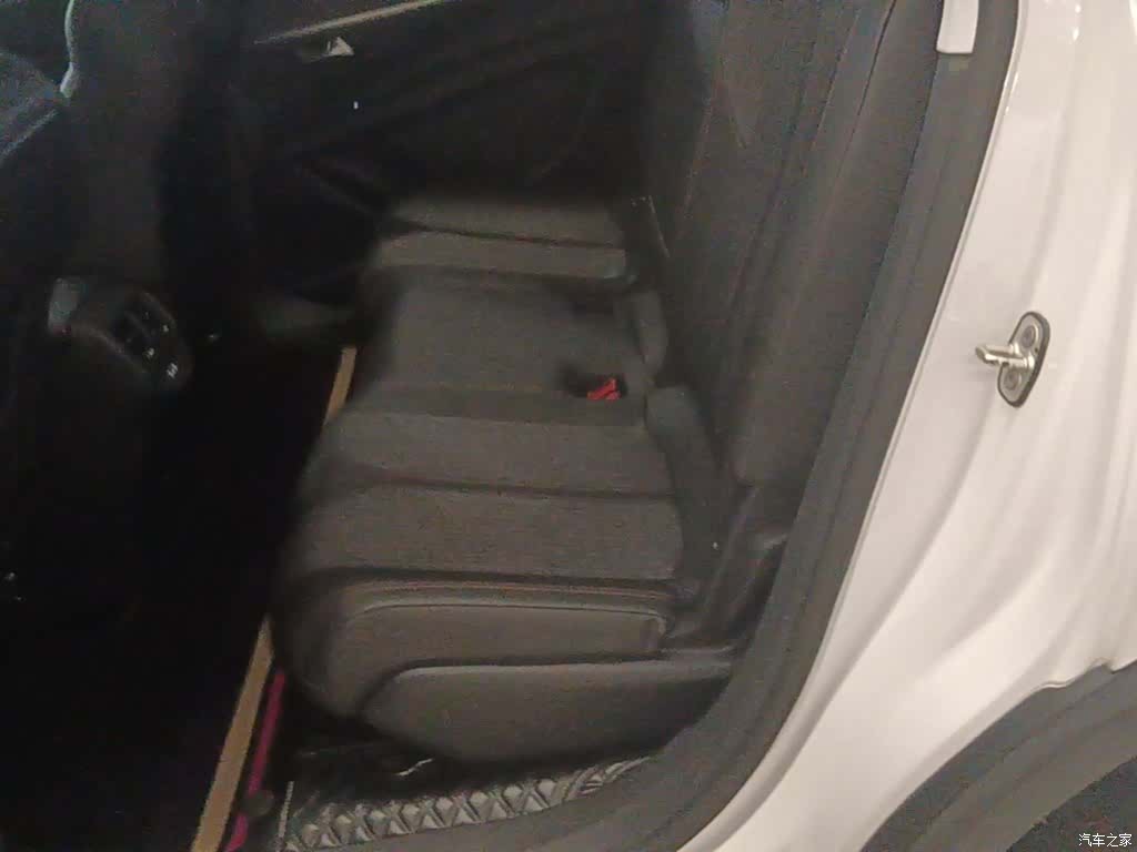 Peugeot 5008, 2018 17