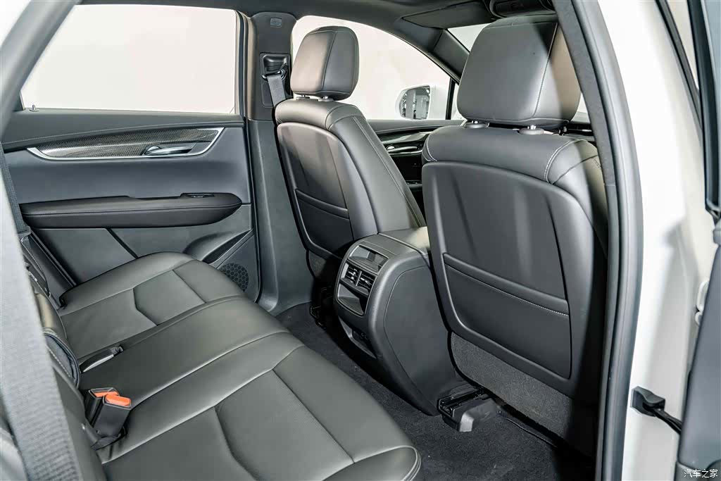 Cadillac XT5, 2024 21