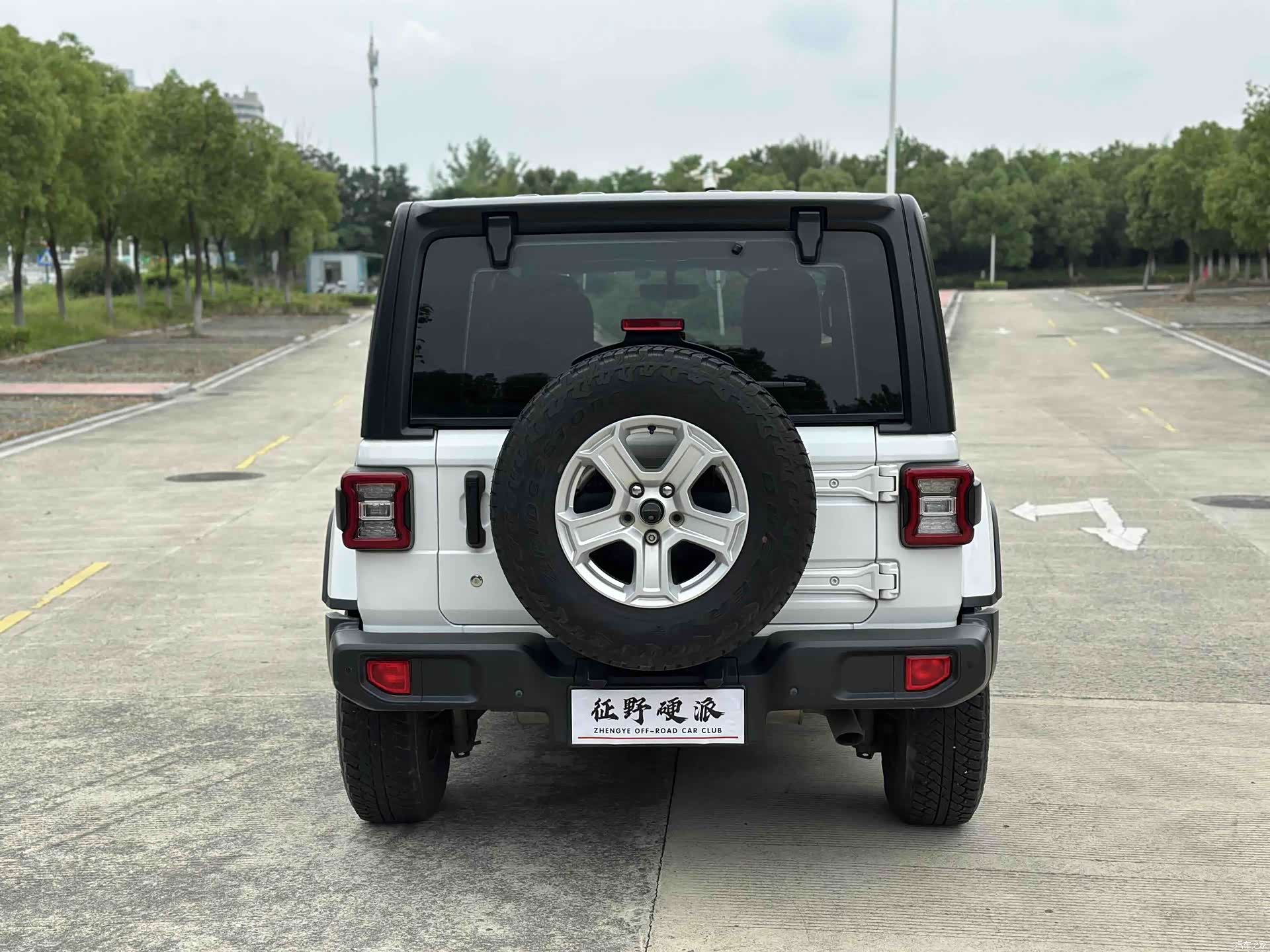 Jeep Wrangler, 2019 все фото