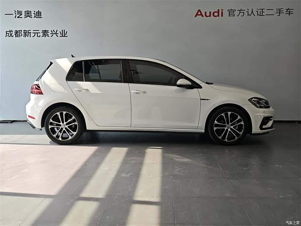 Volkswagen Golf, 2019 3