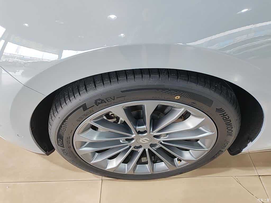 Leapmotor C01, 2024 23