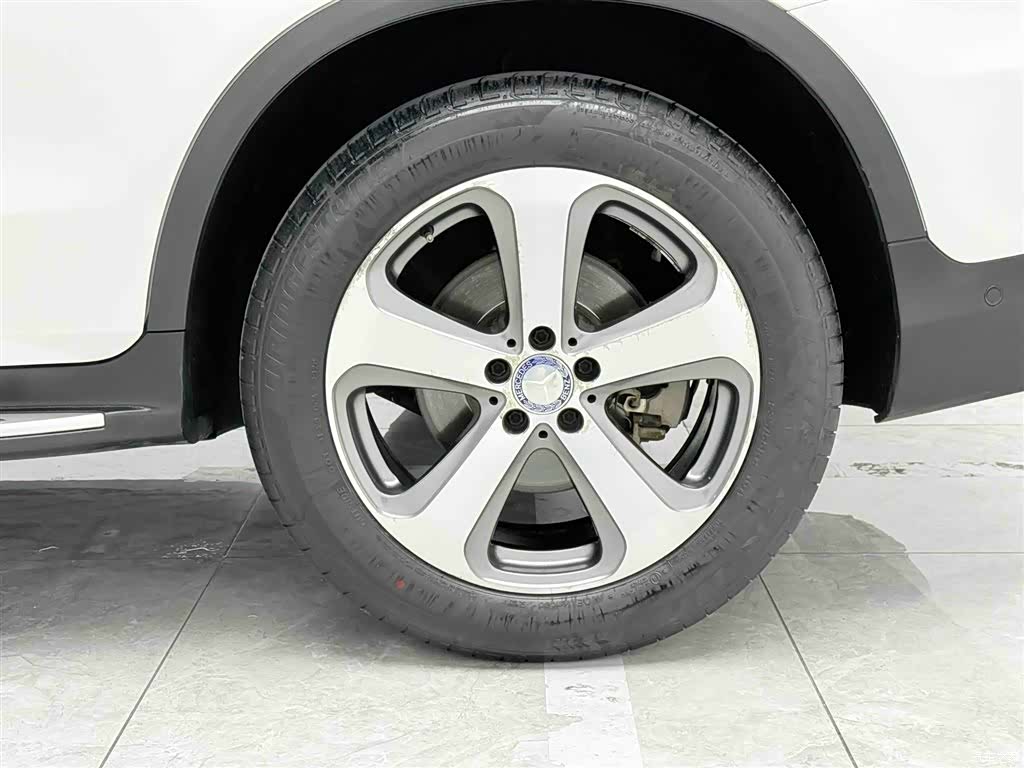 Mercedes-Benz GLC, 2016 4