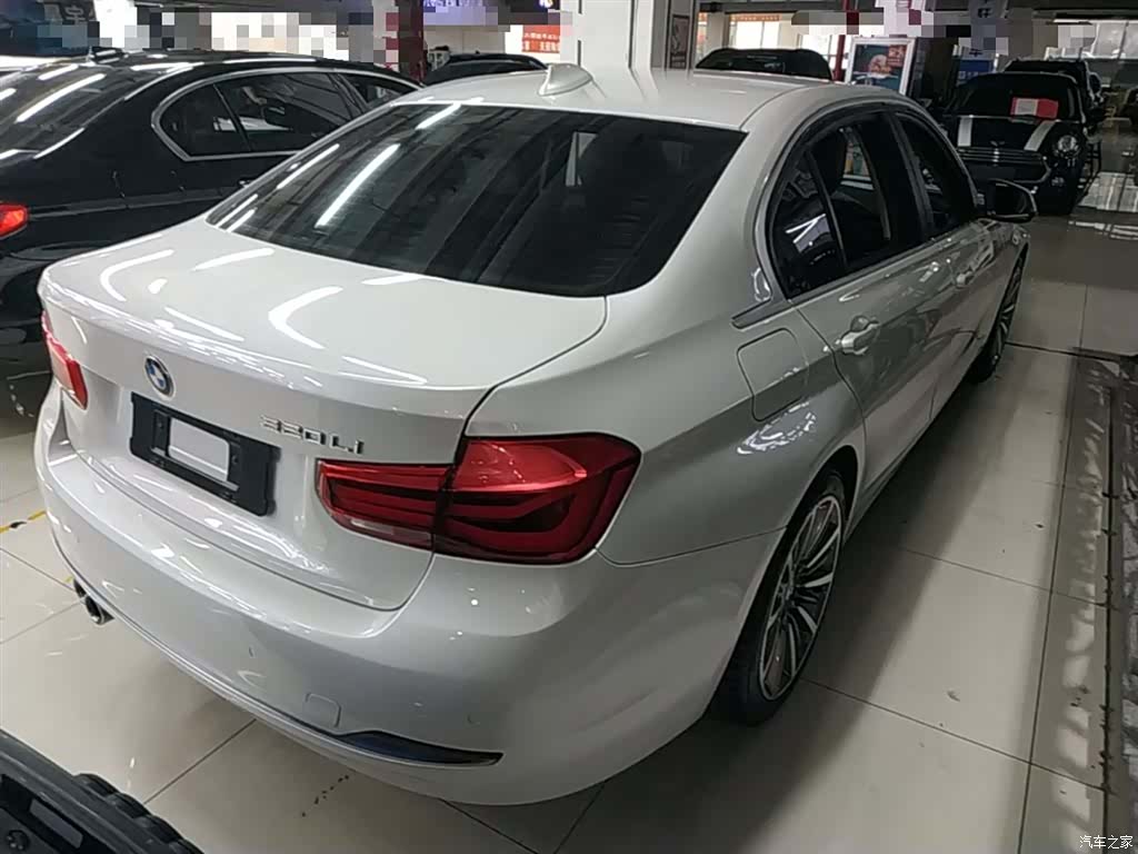 BMW 3 Series, 2019 все фото