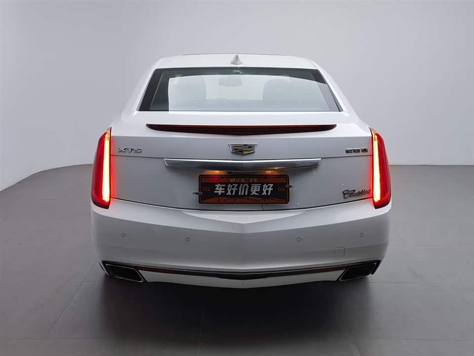 Cadillac XTS